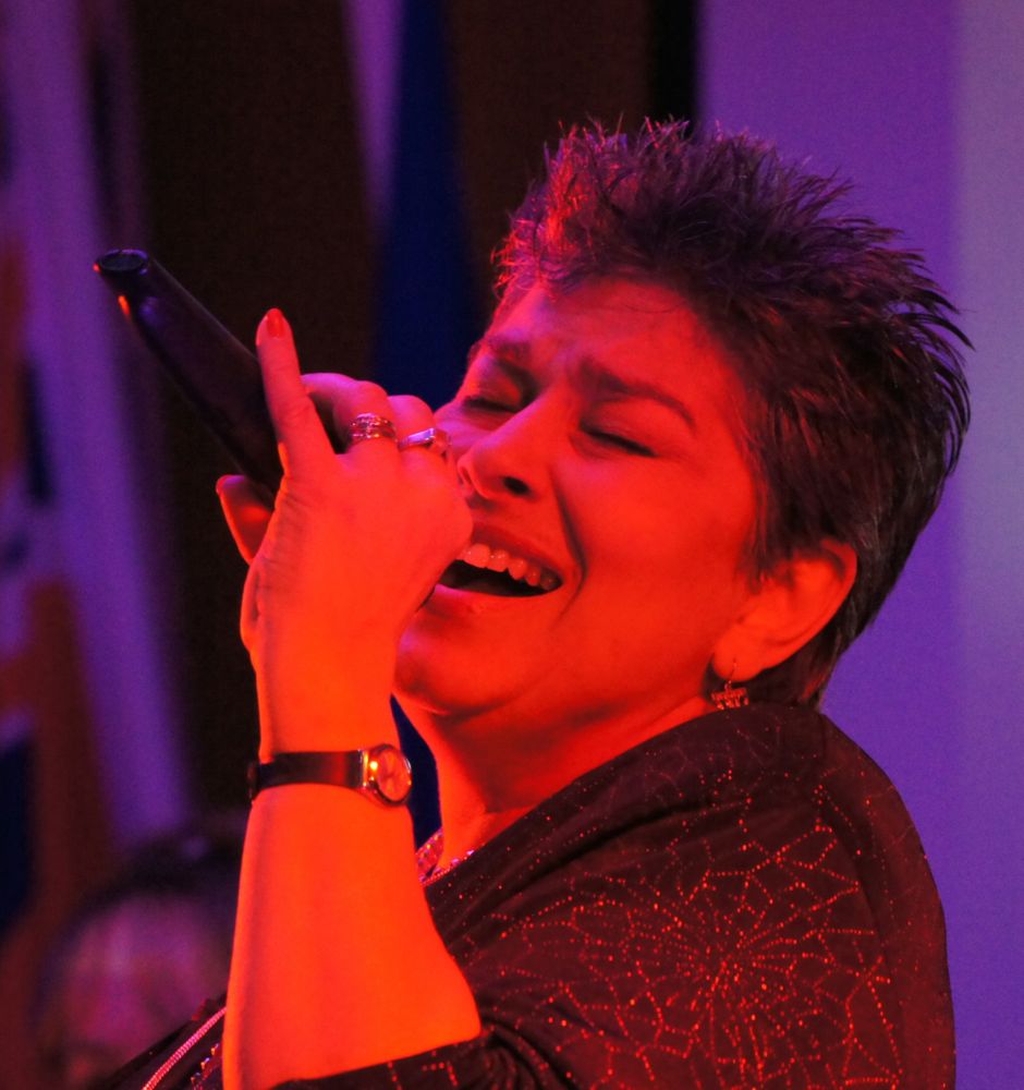 Pippa Wilson with Jazz Notes – 21 June 2014