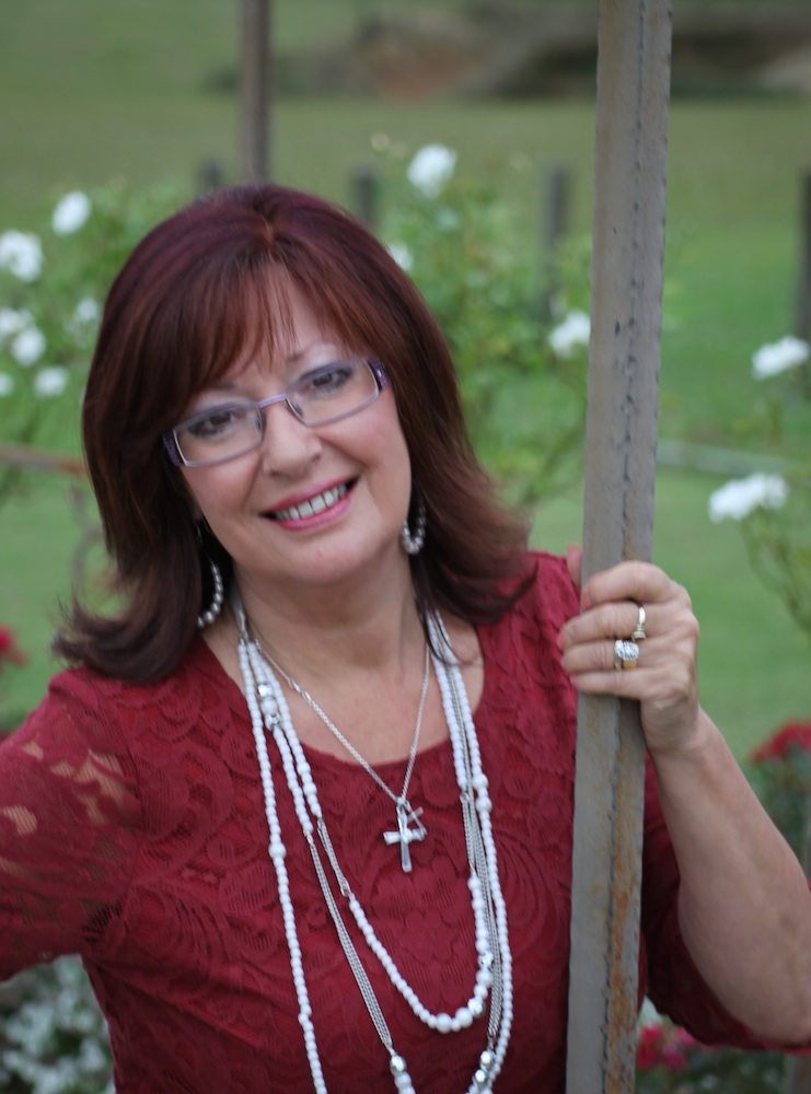 Jan Blake Crop 1000.jpg Jan Blake Crop 1000.jpg
